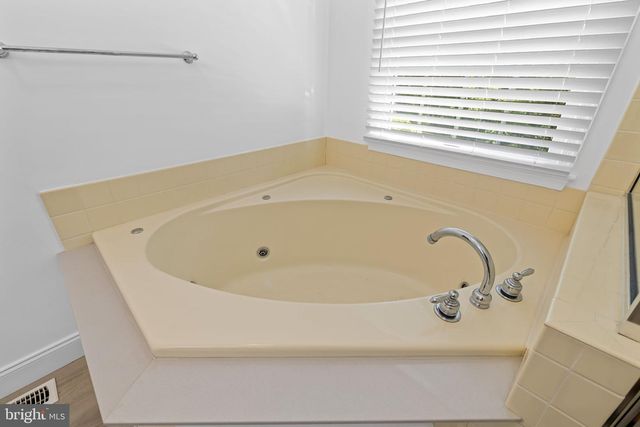 5017 NORRISVILLE RD, White Hall, MD 21161