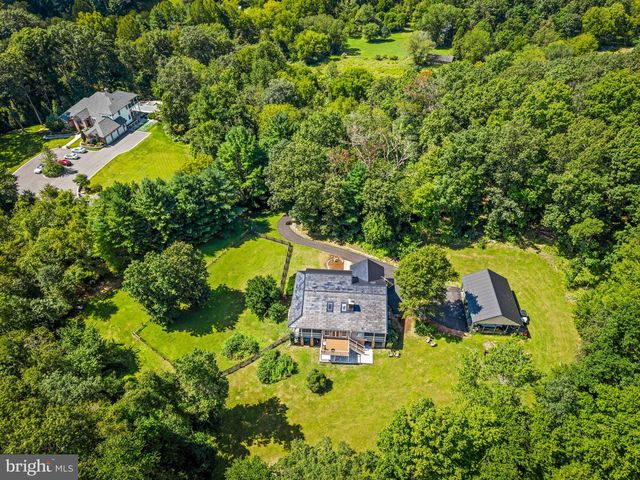 5017 NORRISVILLE RD, White Hall, MD 21161
