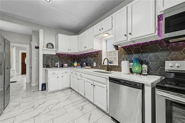 2922 E 29th Street, Kansas City, MO 64128