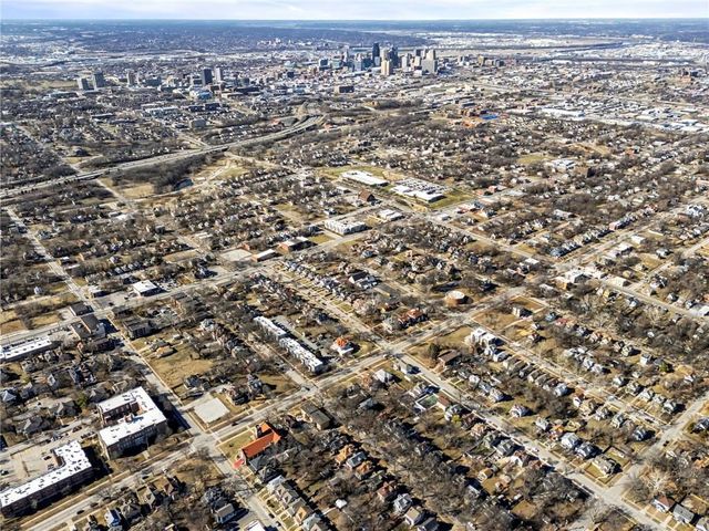 2922 E 29th Street, Kansas City, MO 64128