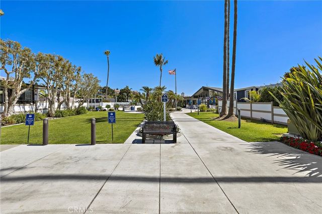 252 Mayflower, Newport Beach, CA 92660