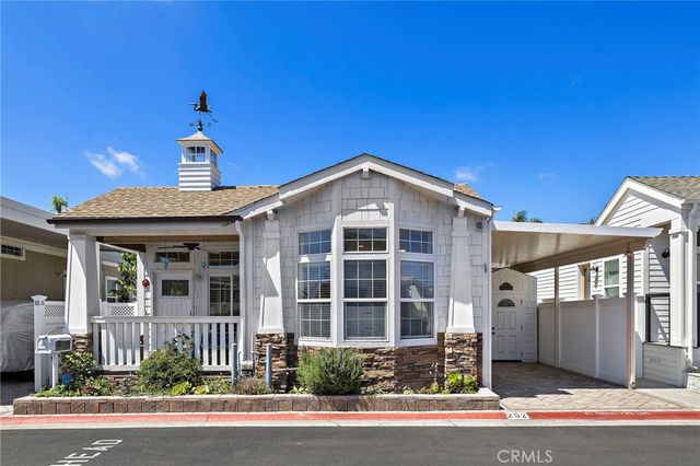 252 Mayflower, Newport Beach, CA 92660