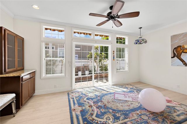252 Mayflower, Newport Beach, CA 92660