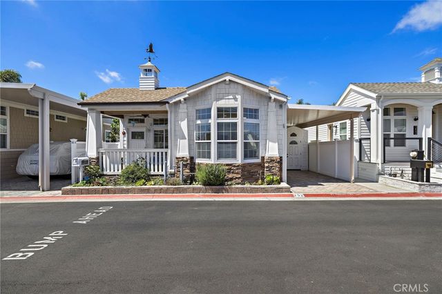 252 Mayflower, Newport Beach, CA 92660