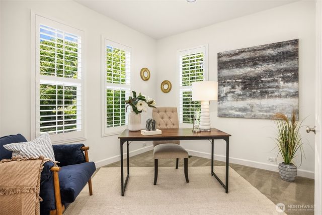 2933 NE Marquette Way, Issaquah, WA 98029