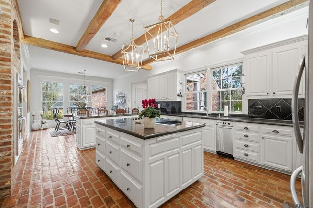 19173 Hickory Bay Ct, Baton Rouge, LA 70817