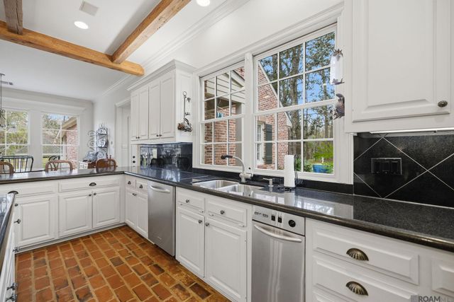 19173 Hickory Bay Ct, Baton Rouge, LA 70817