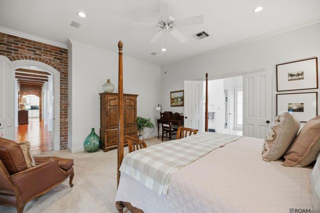 19173 Hickory Bay Ct, Baton Rouge, LA 70817