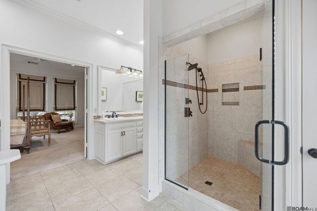 19173 Hickory Bay Ct, Baton Rouge, LA 70817