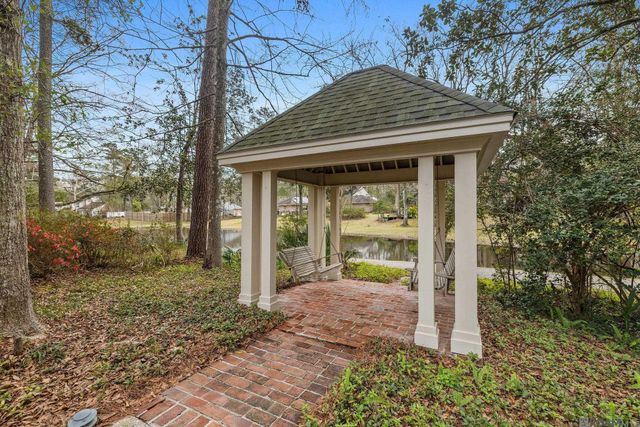 19173 Hickory Bay Ct, Baton Rouge, LA 70817