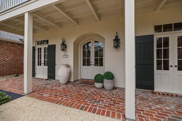 19173 Hickory Bay Ct, Baton Rouge, LA 70817