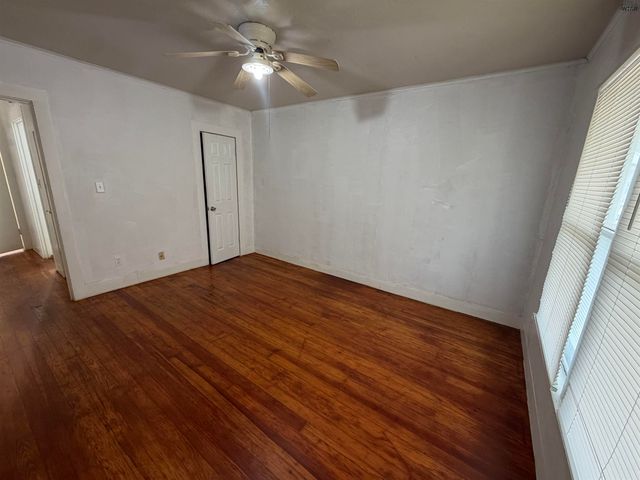 1656 MCGREGOR AVENUE, Wichita Falls, TX 76301