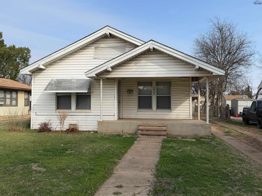 1656 MCGREGOR AVENUE, Wichita Falls, TX 76301