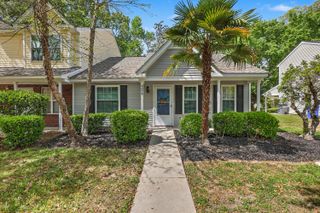 8059 Shadow Oak Drive, North Charleston, SC 29406