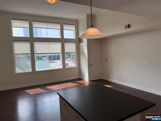 2001 Hudson Terrace 602, Fort Lee, NJ 07024