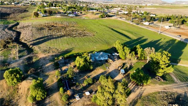33041 Briggs Road, Menifee, CA 92584