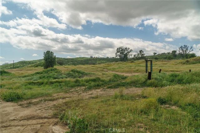 33041 Briggs Road, Menifee, CA 92584