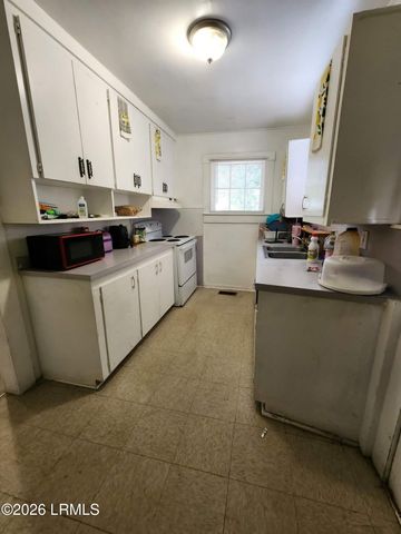 801 Water Street, Allendale, SC 29810