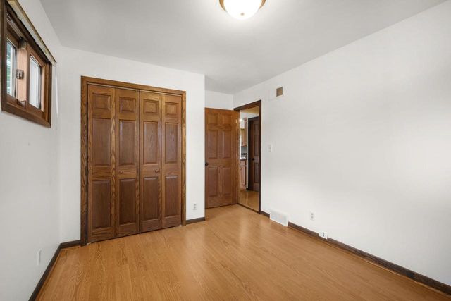 627 Blake AVENUE, South Milwaukee, WI 53172