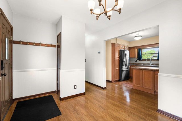 627 Blake AVENUE, South Milwaukee, WI 53172