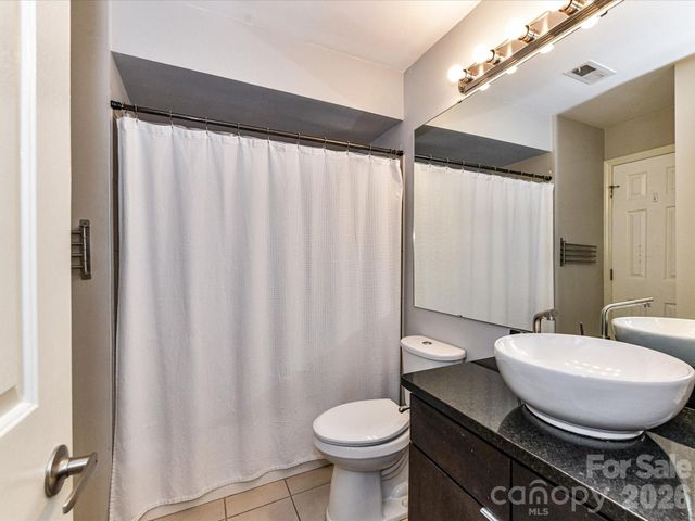 509 N Graham Street 2L, Charlotte, NC 28202