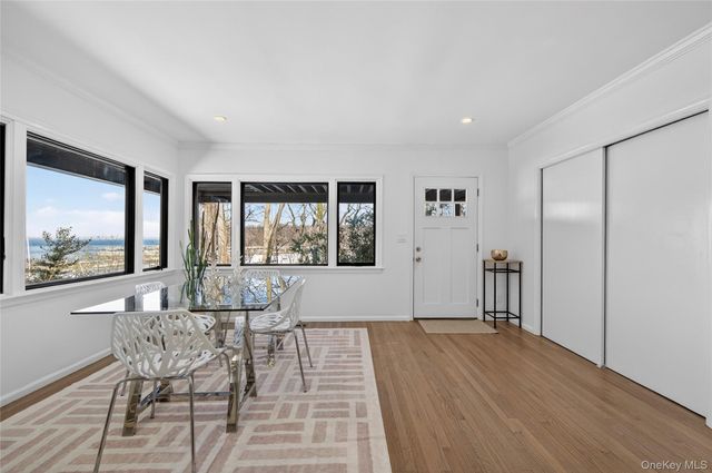 2 Prospect Avenue, Sea Cliff, NY 11579