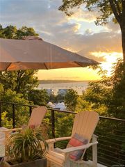 2 Prospect Avenue, Sea Cliff, NY 11579
