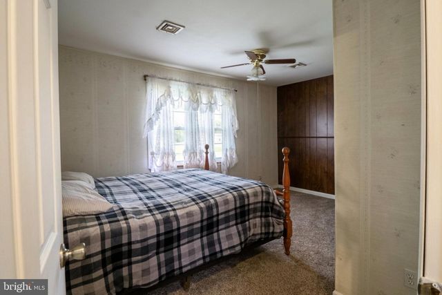 108 MIDLAND DR, Elkton, MD 21921