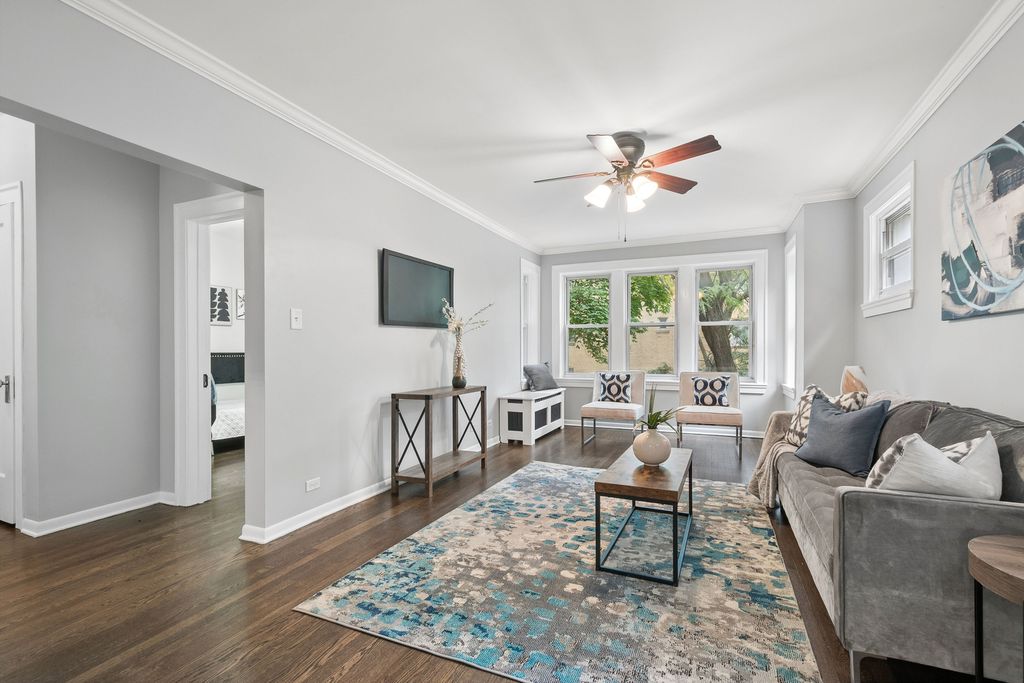 3701 W Cullom Avenue 2B, Chicago, IL 60618 — photo 4