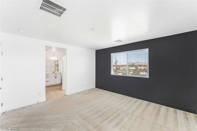 1002 Solemn Cactus Avenue, North Las Vegas, NV 89031
