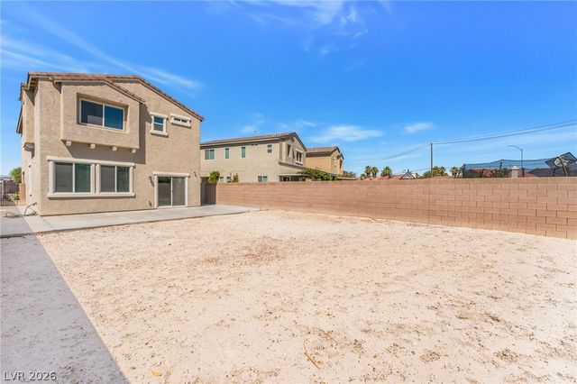 1002 Solemn Cactus Avenue, North Las Vegas, NV 89031