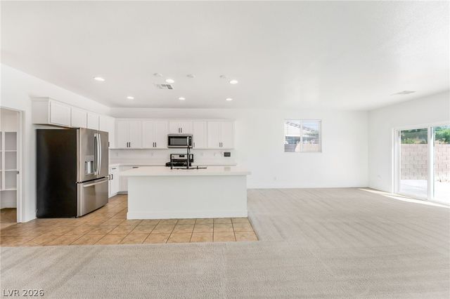 1002 Solemn Cactus Avenue, North Las Vegas, NV 89031