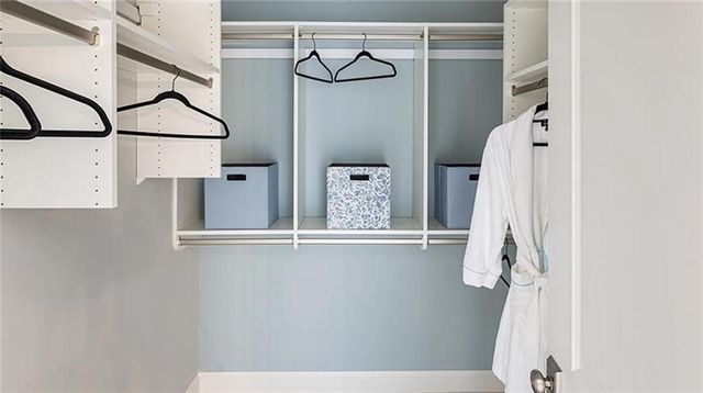 2924 N 114th Terrace, Kansas City, KS 66109