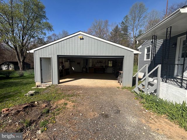 13304 OLD HANOVER RD, Reisterstown, MD 21136