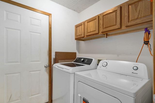 3821 W Lark Street, Springfield, MO 65810