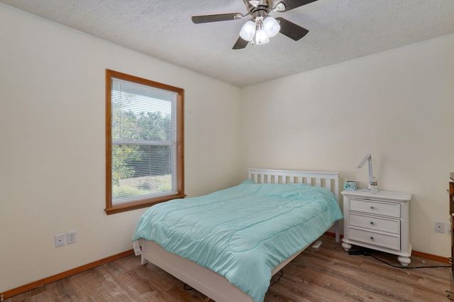 3821 W Lark Street, Springfield, MO 65810