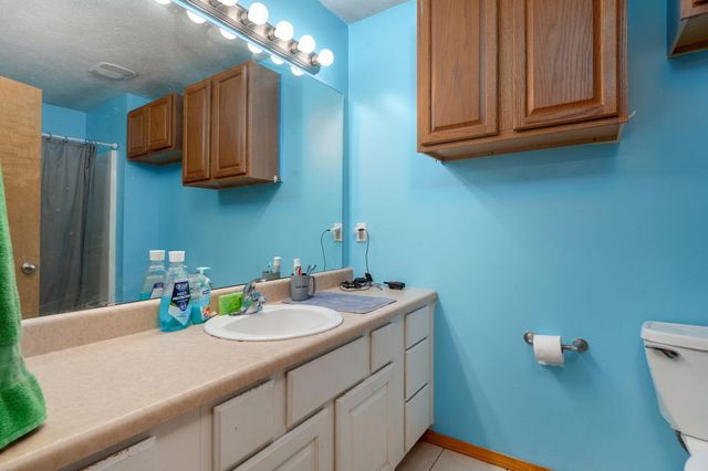 3821 W Lark Street, Springfield, MO 65810