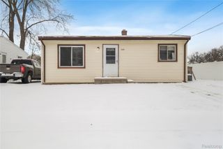 1335 Connell Street, Burton, MI 48529
