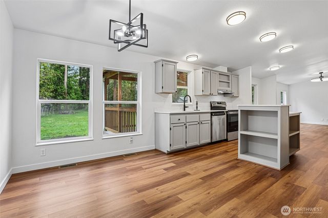 26429 163rd Ave E, Orting, WA 98360