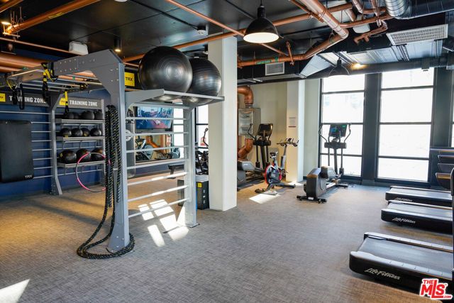 250 E Broadway 536, Long Beach, CA 90802