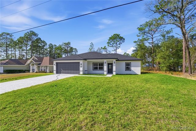 2275 W Linden Drive, Citrus Springs, FL 34434