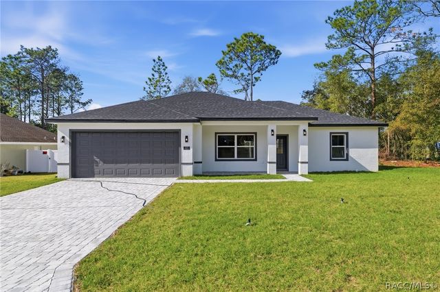 2275 W Linden Drive, Citrus Springs, FL 34434