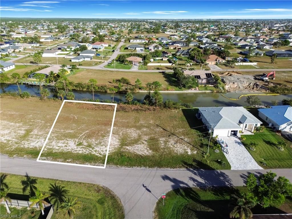 2701 NW 26th PL, CAPE CORAL, FL 33993 — photo 3
