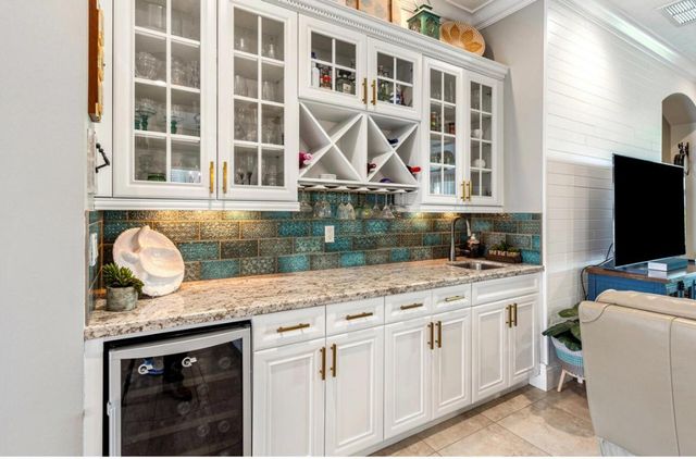 183 SE Calmo Circle, Port St. Lucie, Port St Lucie, FL 34984