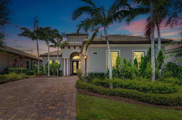 183 SE Calmo Circle, Port St. Lucie, Port St Lucie, FL 34984