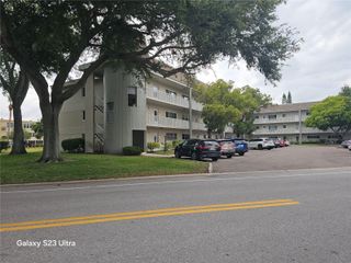 2440 WORLD PARKWAY BOULEVARD 46, Clearwater, FL 33763