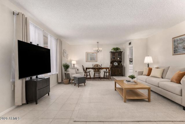 13063 W FOXFIRE Drive, Sun City West, AZ 85375