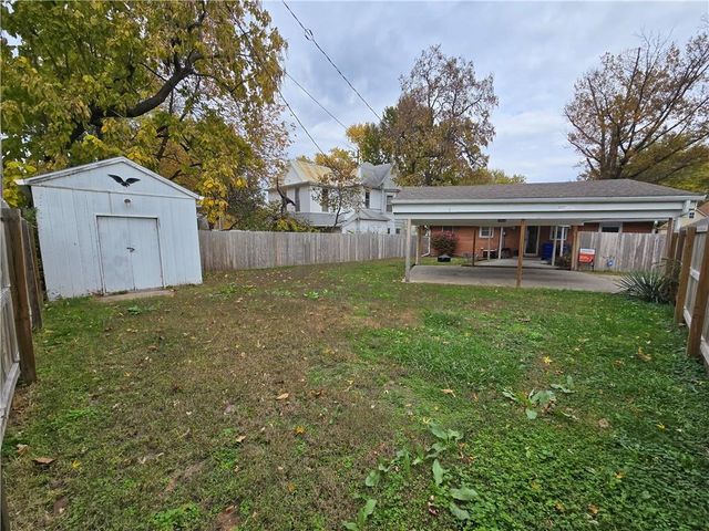 236 S Grand Ave Avenue, Sedalia, MO 65301