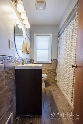 975 W Park Drive, Kankakee, IL 60901