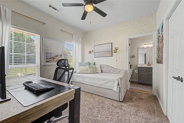 17595 Clear Water Road, Fayetteville, AR 72704